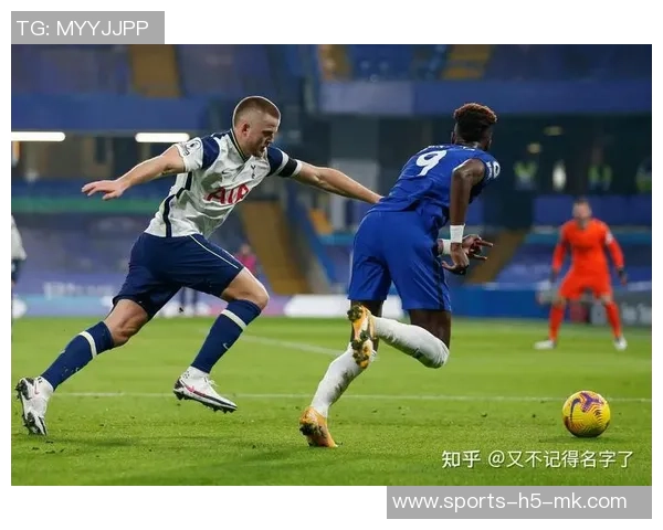 英格兰队今日训练迎来U20小将莱西塞缪尔坎贝尔三位新星加入 英格兰队今日训练迎来U20小将莱西塞缪尔坎贝尔三位新星加入