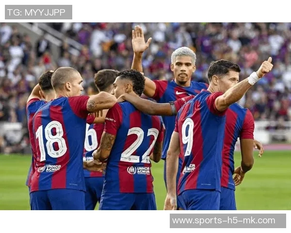 加维排拉马西亚队友首发阵容揭晓亚马尔法蒂尼科西蒙斯均在列