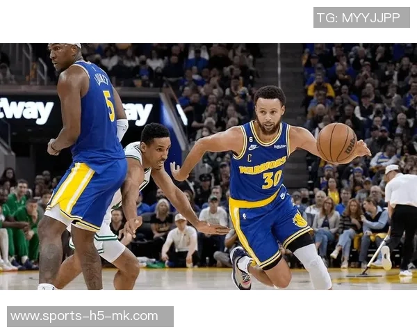 库里若享巨星哨将成历史最佳勇士年轻阵容是实力的试金石 库里若享巨星哨将成历史最佳勇士年轻阵容是实力的试金石