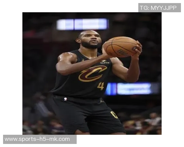 莫布里展现全能进攻能力精准外线三分助力球队再创佳绩 莫布里展现全能进攻能力精准外线三分助力球队再创佳绩